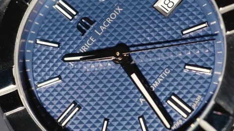 A video to present a mechanical watch Video stock 138511143