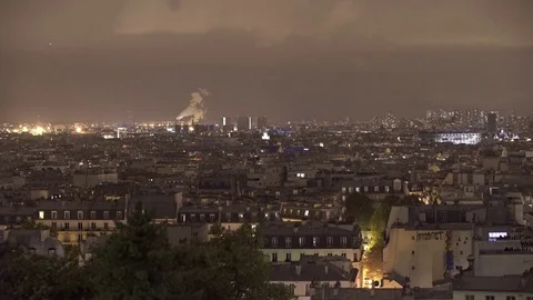 Video shot over central Paris cityscape with skyline and factory smoke Stock-Footage 84683401