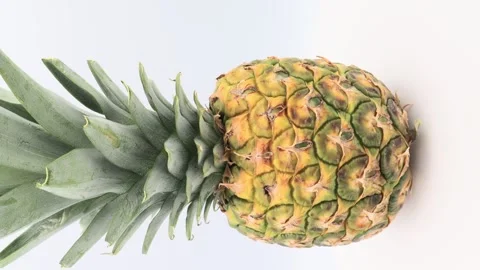 Video of a spinning pineapple Stock-Footage 336651245