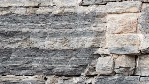Video of typical stone wall of an ancient Italian house Vídeo Stock 112247538