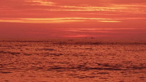 Video of the waves of the sea (Pacific Ocean in Lima, Peru) at sunset. Stock Footage 236274244