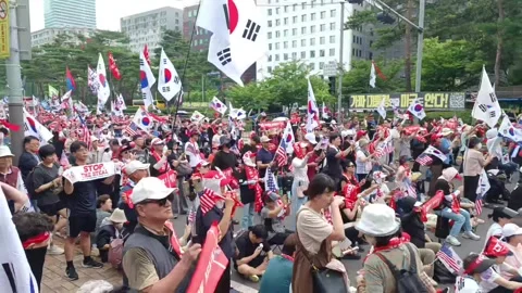 Video of the Yoon Again rally in front of the National Assembly building Stock Footage 312107462