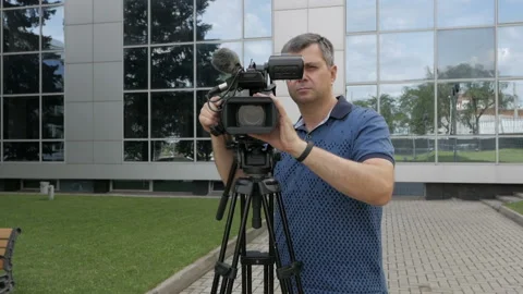 Videographer escapes from the set. A funny case on the set Stock-Footage 94817495