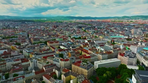 Vienna aerial view in Austria. One of the most famous capital cities of Europe 库存影片 343490182