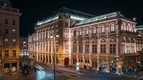 Vienna, Austria, Time Lapse View Of Vienna Opera House At Night 스톡 동영상 119894907