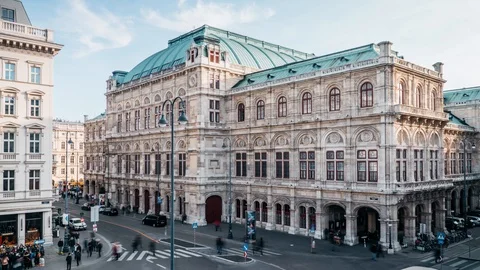 Vienna, Austria, Time Lapse View Of Vienna Opera House At Daytime 스톡 동영상 119894926