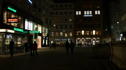 Vienna Center by night 스톡 동영상 46803894