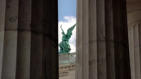 Vienna statue angle and columns - sharpness relocation Stock Footage 74376249