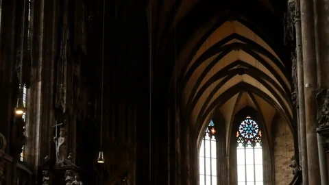 Vienna's inner cathedral, Stephansdom Stock Footage 86069694