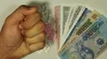 Vietnamese Dong VND, Counting Drugs and Money, Health Care, Colorful Pills HD Footage