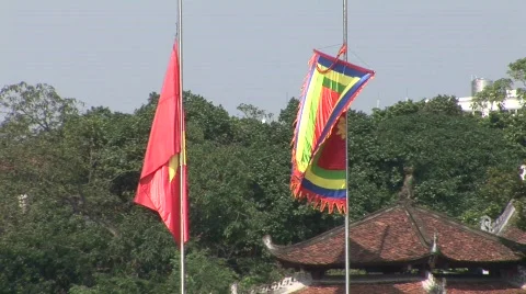 Vietnamese flag &amp; temple Stock Footage 286149