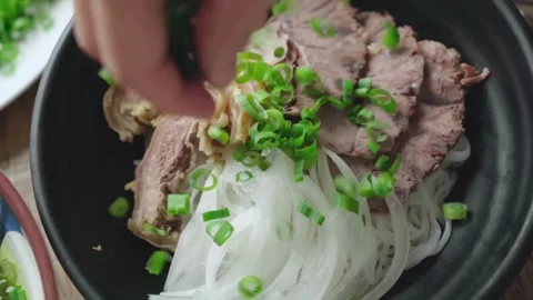 Vietnamese Pho Bo Stock-Footage 253363716