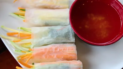 Vietnamese Spring Rolls with Dipping Sauce Vídeo Stock 289278090