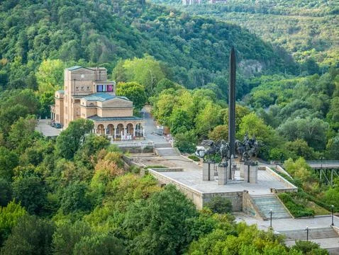 View from above with Boris Denev State Art Gallery and Monument to the Asse.. Foto stock