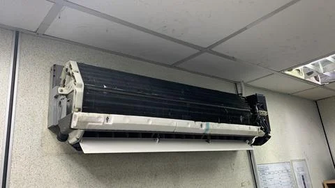 View of aircond under maintenance Foto stock