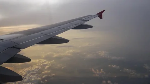 A view from the airplane. The aircraft is flying through the clouds Видео 71943281