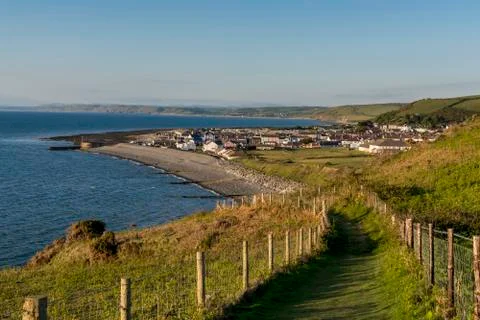 View along the Welsh Coastal Path, to Aberaeron, Ceredigion Foto stock