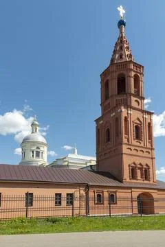 View on the ancient bell tower and dome of St. Nicholas Cathedral. Epiphany 库存照片
