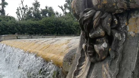 View on an ancient pool with waterfall inside the Royal Palace of Caserta Video stock 94587221