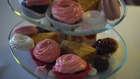 View and scene of a decorative vertical expensive dish Stock-Footage 129714666