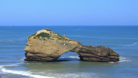 View of the arch rock formation, Roche Ronde, in Biarritz France Видео 340209511