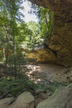 View of Ash Cave in Summer, Hocking Hills State Park, Ohio Stock Photos