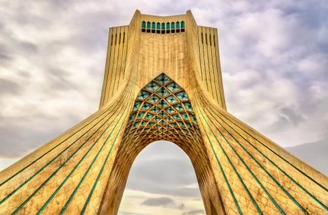 View of the Azadi Tower in Tehran Foto stock