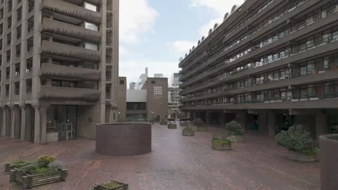 View of the Barbican Centre nestled within the sprawling brutalist Barbican Stock Footage 295788989
