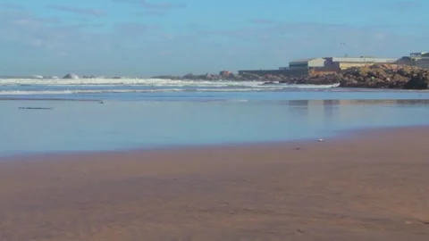 View of the beach in the morning Video stock 302098200