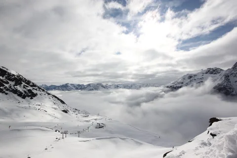 View of beautiful snowcapped mountain on a winter day Stock-Footage 66001933