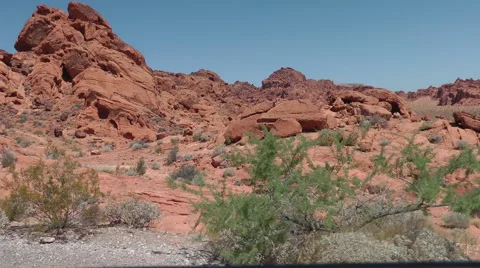 View on bizarre red wavy rocks of Valley of Fire State park, NE Stockbeeldmateriaal 60024571