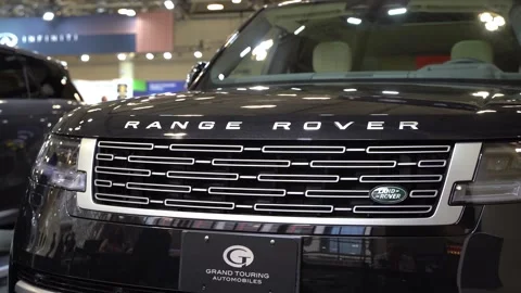 View of Black Range Rover P400 at Auto Show. 動画素材 330144838