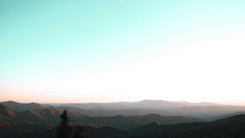 View of Blue Ridge Mountains during Golden Hour 库存影片 119392911