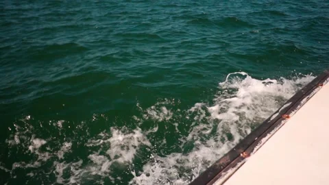 View from a boat on the sea next to the ship Vidéo 141721571