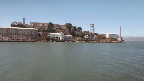 A view from a boat using a gimbal at Alcatraz Island Stock Footage 118794717