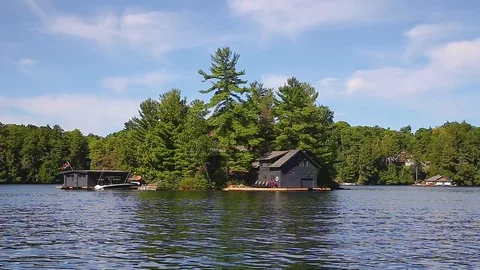 The view from a boat while cruising on Lake Joseph, Ontario. Stock Footage 96526384