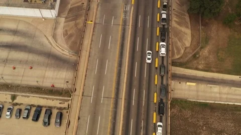 The View from the Border up to I-35, Laredo, Texas, USA Video stock 142113938