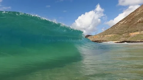 A view of a breaking wave at Sandy beach on the East side of Oahu. Stock Footage 185815433