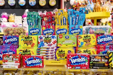 View on brightly colored candy brands, Nerds, Sour Patch Kids and Mike and .. Stock Photos