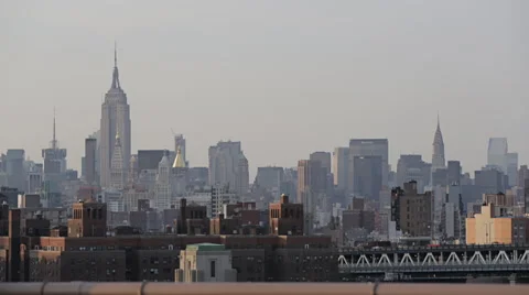 View of Brooklyn bridge and Manhattan skyline Stock-Footage 53778320