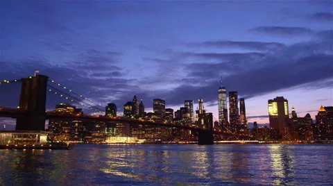 View of Brooklyn Bridge with the distinctive New York skyline Stock-Footage 65890424