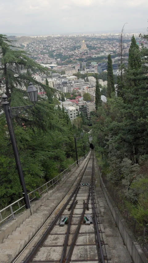 View from the cabin of the funicular car of the capital of Georgia Tbilisi, 動画素材 286046451