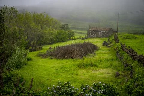 View on Caldeira do Mosteiro, abandoned village on Flores Island, Azores 스톡 사진