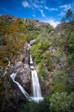 View of the Cascata do Arado waterfalls in the Peneda-Geres National Park in  Stock Photos