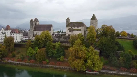 View of the castle of the river 库存影片 142710849