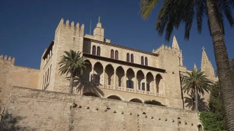 View of Cathedral-Basilica de Santa Maria de Mallorca from Parc infantil Dalt Stock Footage 279587276
