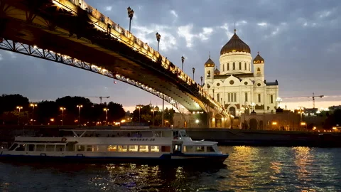 View of the Cathedral of Christ the Savior and the Moskva River in the evening Stock Footage 166077749