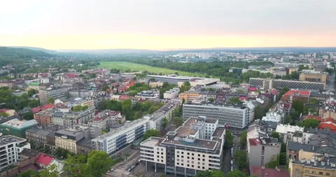 View of the city. Krakow at sunset Vídeo Stock 130565147