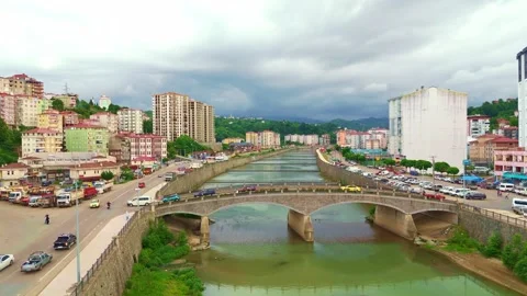 View a city with a river and. Video stock 284685422