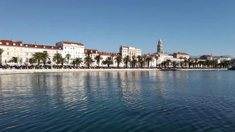View of city Split - panning shot 스톡 동영상 103037149